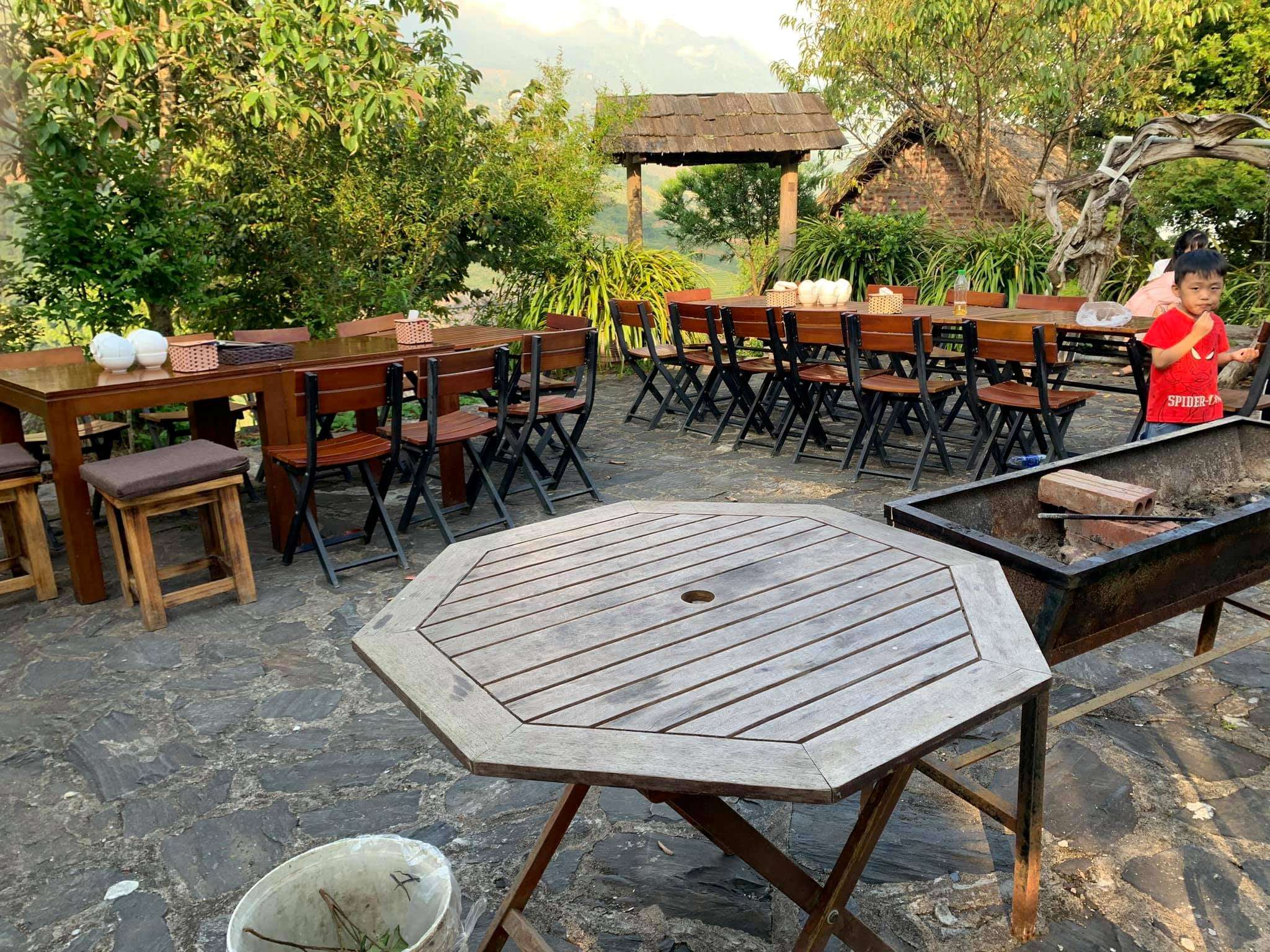 Không gian ngoài trời tại Chapa Ecolodge